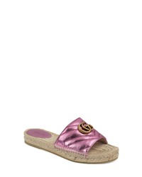 lila flache Sandalen aus Leder