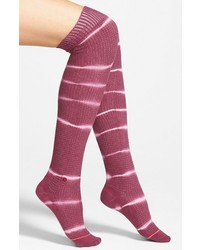 lila hohe Socken