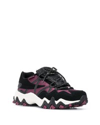 lila Sportschuhe von Fila