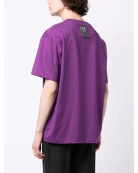 lila T-Shirt mit einem Rundhalsausschnitt von Wooyoungmi