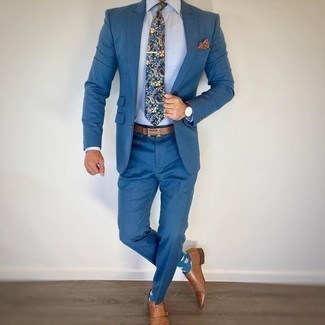 30 Jährige: Rotbraune Doppelmonks aus Leder kombinieren – 500+ Herren Outfits warm Wetter: Paaren Sie einen blauen Anzug mit einem hellblauen Businesshemd für einen stilvollen, eleganten Look. Fühlen Sie sich mutig? Vervollständigen Sie Ihr Outfit mit rotbraunen Doppelmonks aus Leder.