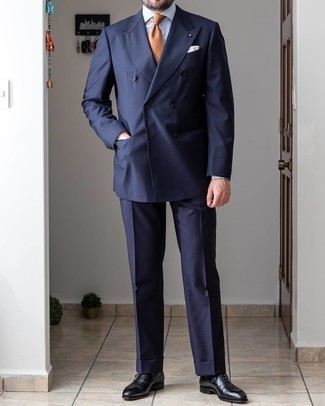 Weißes und blaues vertikal gestreiftes Businesshemd kombinieren – 500+ Sommer Herren Outfits: Kombinieren Sie ein weißes und blaues vertikal gestreiftes Businesshemd mit einem dunkelblauen Anzug für eine klassischen und verfeinerte Silhouette. Ergänzen Sie Ihr Look mit schwarzen Leder Oxford Schuhen. Das ist eindeutig ein perfekt passendes Outfit für Sommerabende!