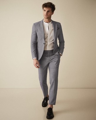 Welche Derby Schuhe mit grauen Anzuges zu tragen – 284 Herren Outfits: Paaren Sie einen grauen Anzug mit einem weißen Langarmhemd für einen stilvollen, eleganten Look. Komplettieren Sie Ihr Outfit mit Derby Schuhen.