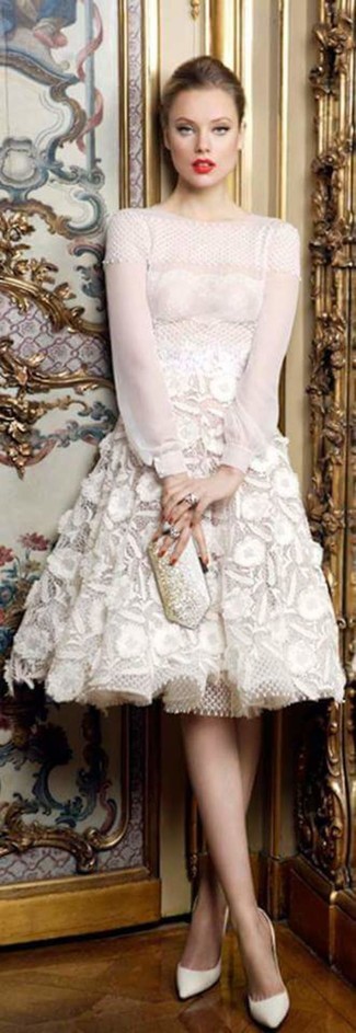 weißes ausgestelltes Kleid aus Spitze von Talbot Runhof