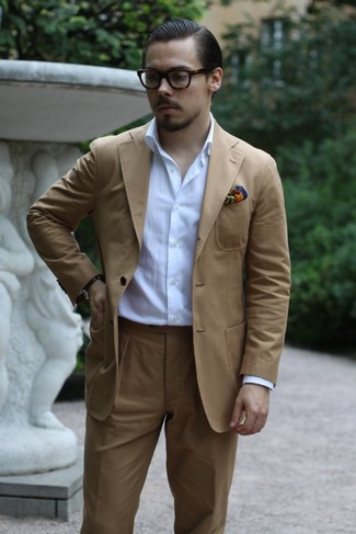 30 Jährige: Wie Anzug mit Langarmhemdes zu kombinieren – 145 Elegante Herren Outfits: Vereinigen Sie einen Anzug mit einem Langarmhemd, um vor Klasse und Perfektion zu strotzen.