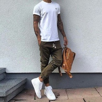 Hellbeige Rucksack kombinieren – 155 Herren Outfits