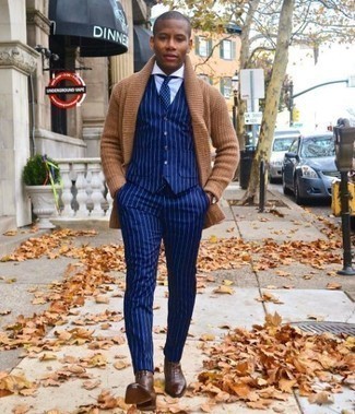 Welche Westen mit hellbeige Strickjacke zu tragen – 10 Herren Outfits
