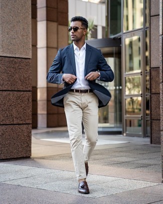 Welche Businesshemden mit hellbeige Chinohose zu tragen – 634+ Herren Outfits