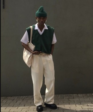 Teenager: Hellbeige Chinohose kombinieren – 17 Smart-Casual Frühling Herren Outfits