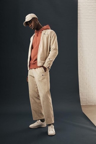 Teenager: Hellbeige Chinohose kombinieren – 143 Herren Outfits warm Wetter