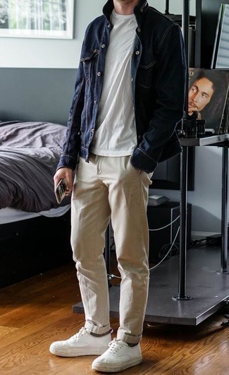Welche Shirtjacken mit hellbeige Chinohose zu tragen – 558+ Herren Outfits