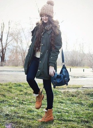 Hellbeige Pullover mit einem Rundhalsausschnitt kombinieren – 182 Damen Outfits