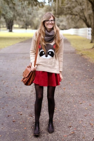 Hellbeige Pullover mit einem Rundhalsausschnitt kombinieren – 182 Damen Outfits