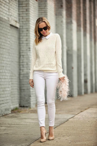 Hellbeige Pullover mit einem Rundhalsausschnitt kombinieren – 182 Damen Outfits