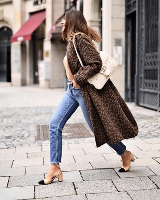 Hellbeige Pullover mit einem Rundhalsausschnitt kombinieren – 182 Damen Outfits