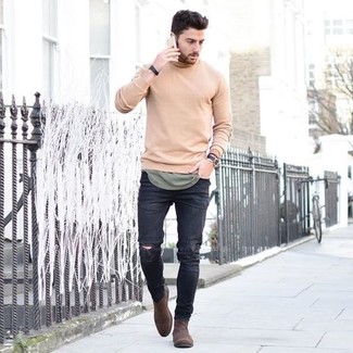 Welche enge Jeans mit hellbeige Pullovers mit einem Rundhalsausschnitt zu tragen – 50 Herren Outfits