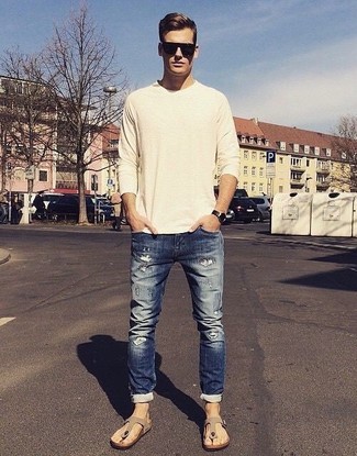 Welche enge Jeans mit hellbeige Pullovers mit einem Rundhalsausschnitt zu tragen – 50 Herren Outfits