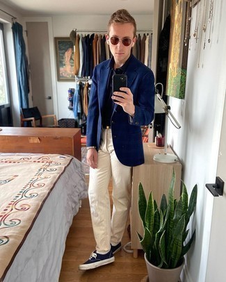 Welche Sakkos mit hellbeige Jeans zu tragen – 74 Herren Outfits