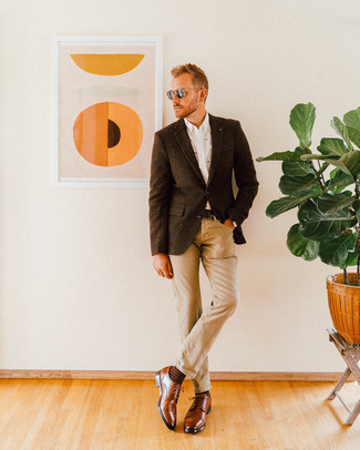 Welche Sakkos mit hellbeige Jeans zu tragen – 12 Frühling Herren Outfits