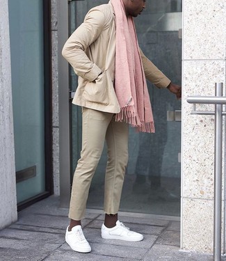 Welche Sakkos mit hellbeige Jeans zu tragen – 12 Frühling Herren Outfits
