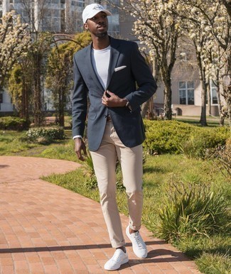 Welche Sakkos mit hellbeige Jeans zu tragen – 74 Herren Outfits