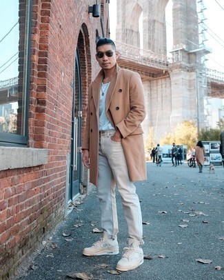 Hellbeige Jeans kombinieren – 65 Herren Outfits kalt Wetter