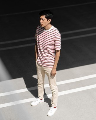 Hellbeige Jeans kombinieren – 43 Herren Outfits heiß Wetter
