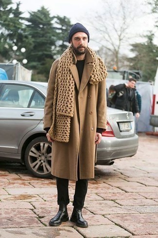 Hellbeige Strick Schal kombinieren – 12 Herren Outfits