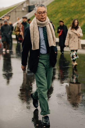 Hellbeige Strick Schal kombinieren – 12 Herren Outfits