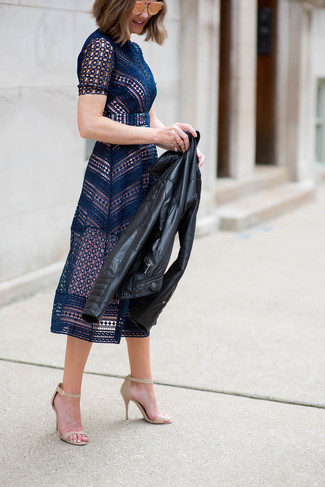 Welche Midikleider mit hellbeige Pumps zu tragen – 19 Damen Outfits