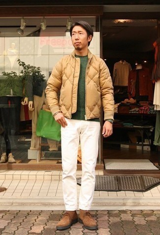 Hellbeige gesteppte Jacke kombinieren – 37 Casual Herren Outfits warm Wetter