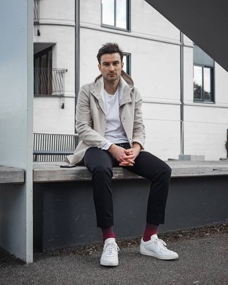 Hellbeige Regenjacke kombinieren – 88 Frühling Herren Outfits