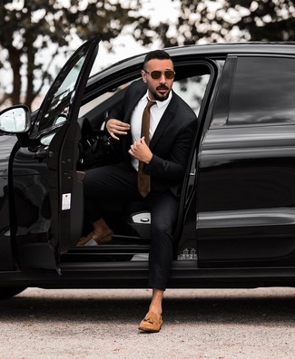 Welche Anzüge mit hellbeige Slipper mit Quasten zu tragen – 47 Herren Outfits