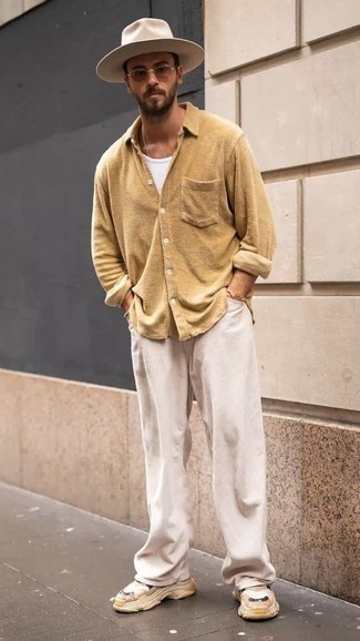 Hellbeige Wollhut kombinieren – 409 Herren Outfits