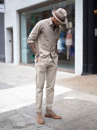 Hellbeige Wollhut kombinieren – 409 Herren Outfits