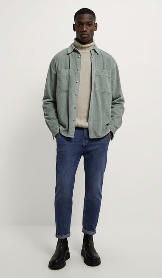 Wie hellbeige Wollrollkragenpullover mit dunkelblauer Jeans zu kombinieren – 27 Herren Outfits