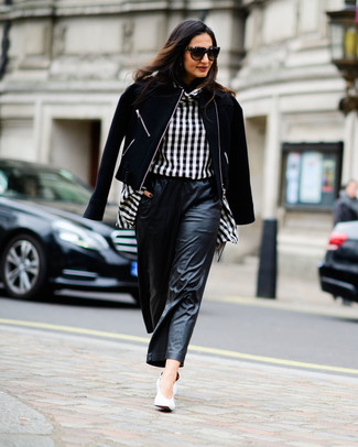 schwarze weite Hose aus Leder von Natasha Zinko