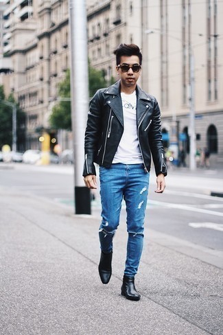 Welche enge Jeans mit schwarzer Chelsea Boots zu tragen – 455 Herren Outfits: Kombinieren Sie eine schwarze Leder Bikerjacke mit engen Jeans für einen entspannten Wochenend-Look. Fühlen Sie sich ideenreich? Entscheiden Sie sich für schwarzen Chelsea Boots.