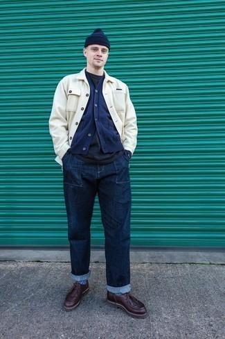Welche Strickjacken mit schwarzen und weißen T-Shirts mit einem Rundhalsausschnitt zu tragen – 68 Herren Outfits