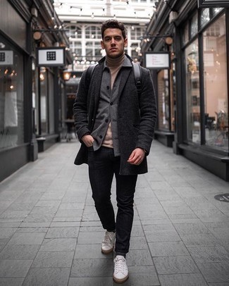 Schwarze und weiße horizontal gestreifte Socken kombinieren – 73 Herren Outfits