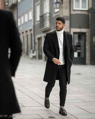 Welche Rollkragenpullover mit schwarzen Sakkos zu tragen – 131 Herren Outfits