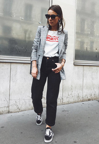Schwarze Boyfriend Jeans kombinieren – 23 Damen Outfits