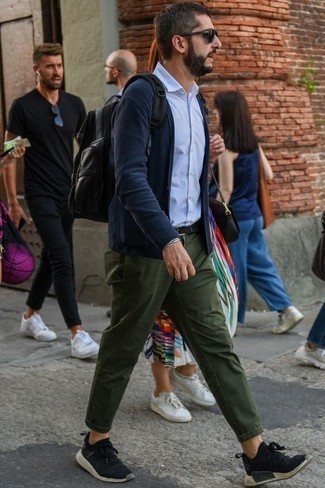 Schwarzen Segeltuchgürtel kombinieren – 245 Herren Outfits