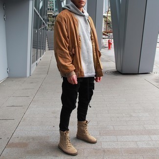 Welche Bomberjacken mit schwarzer Cargohose zu tragen – 25 Herren Outfits