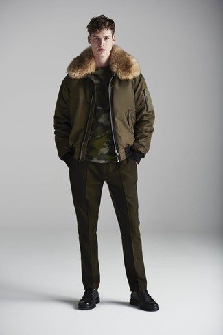 30 Jährige: Welche Anzughosen mit schwarzer Freizeitstiefel zu tragen – 28 Herren Outfits