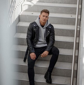 Welche Pullover mit einem Kapuze mit schwarzer Freizeitstiefel zu tragen – 105 Herren Outfits