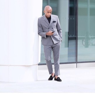 Schwarzes Einstecktuch mit Karomuster kombinieren – 9 Herren Outfits