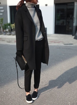 Welche Karottenhosen mit schwarzen Mantels zu tragen – 6 Damen Outfits