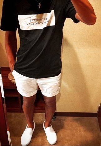 Welche Shorts mit schwarzen T-Shirts mit einem Rundhalsausschnitt zu tragen – 228 Herren Outfits