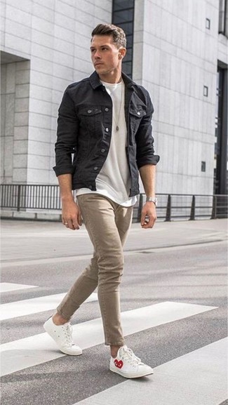 Schwarze Jeansjacke kombinieren – 296 Herren Outfits warm Wetter